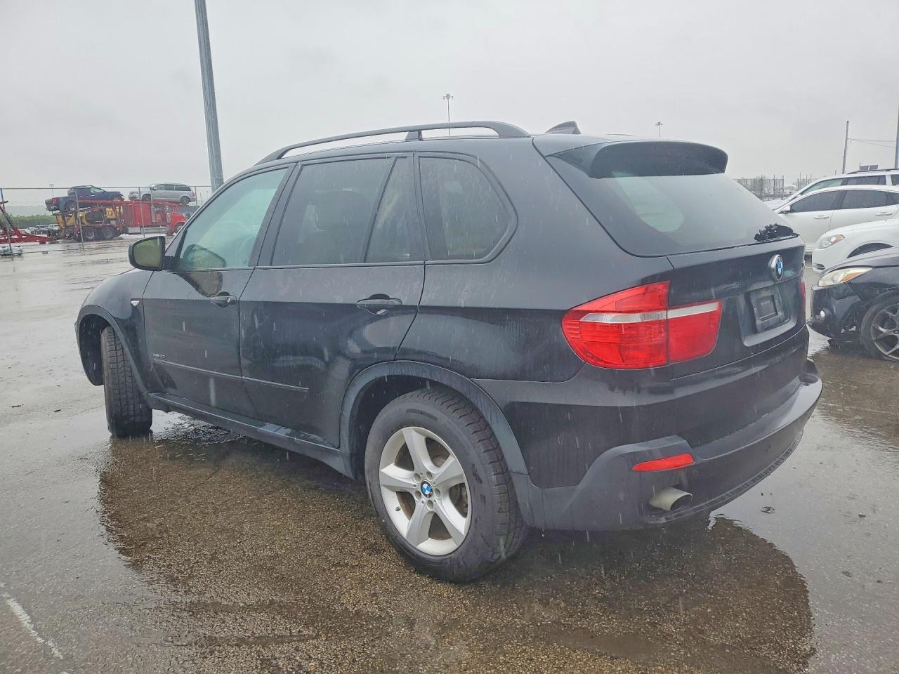 2010 BMW X5 - Фото 2