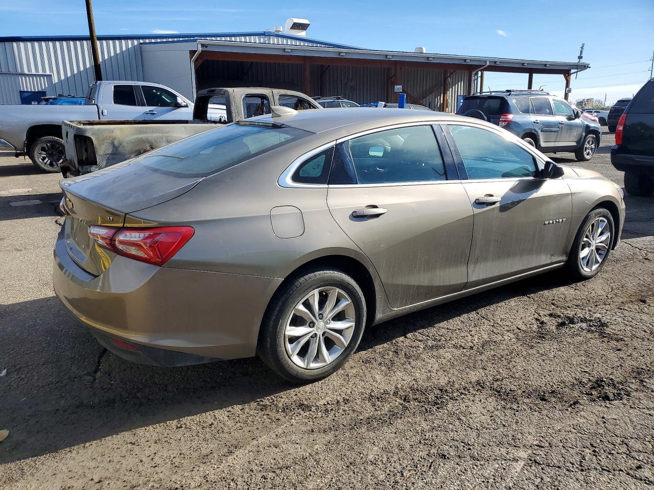 2020 Chevrolet Malibu Lt - Фото 3