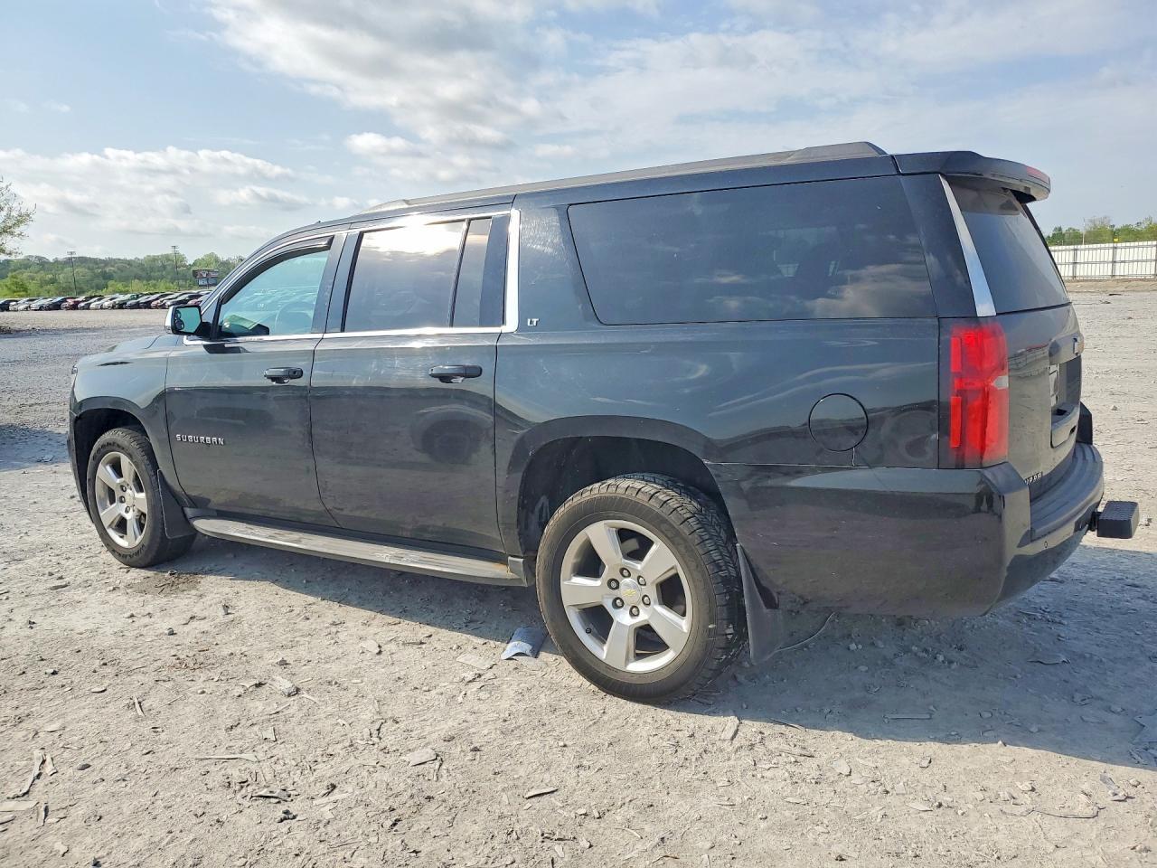 2015 Chevrolet Suburban K1500 Lt - Image 2