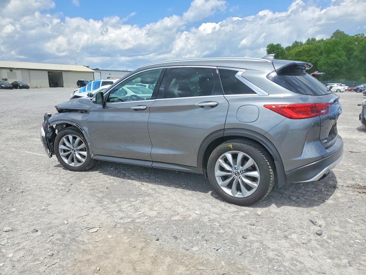 2019 Infiniti Qx50 Luxe - Image 2