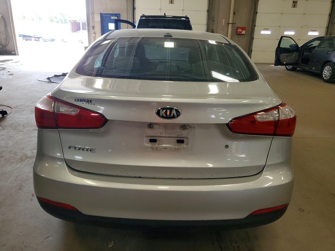 2015 Kia Forte Lx - Image 6