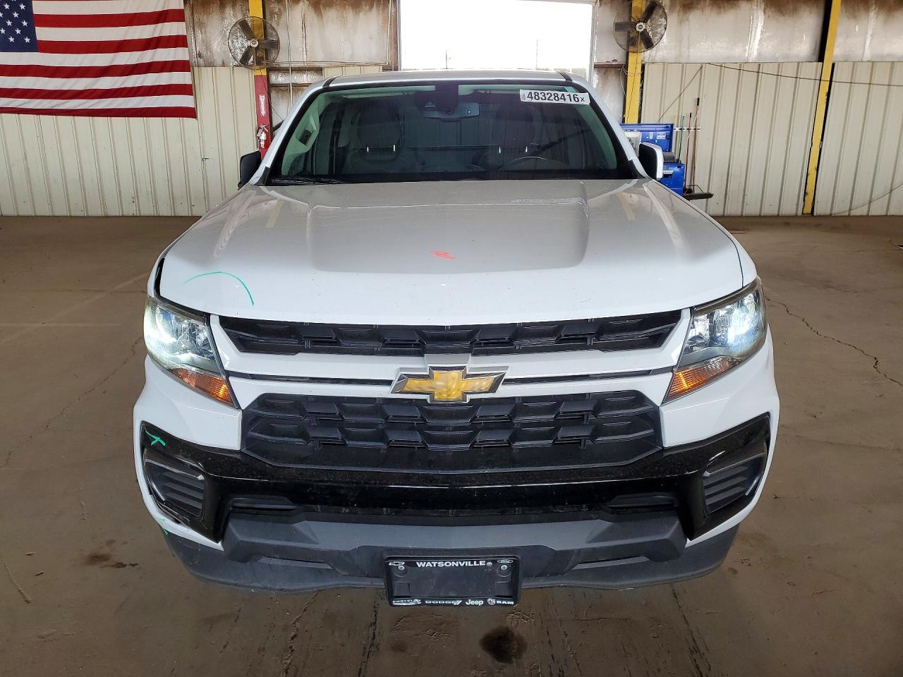 2022 Chevrolet Colorado - Image 5