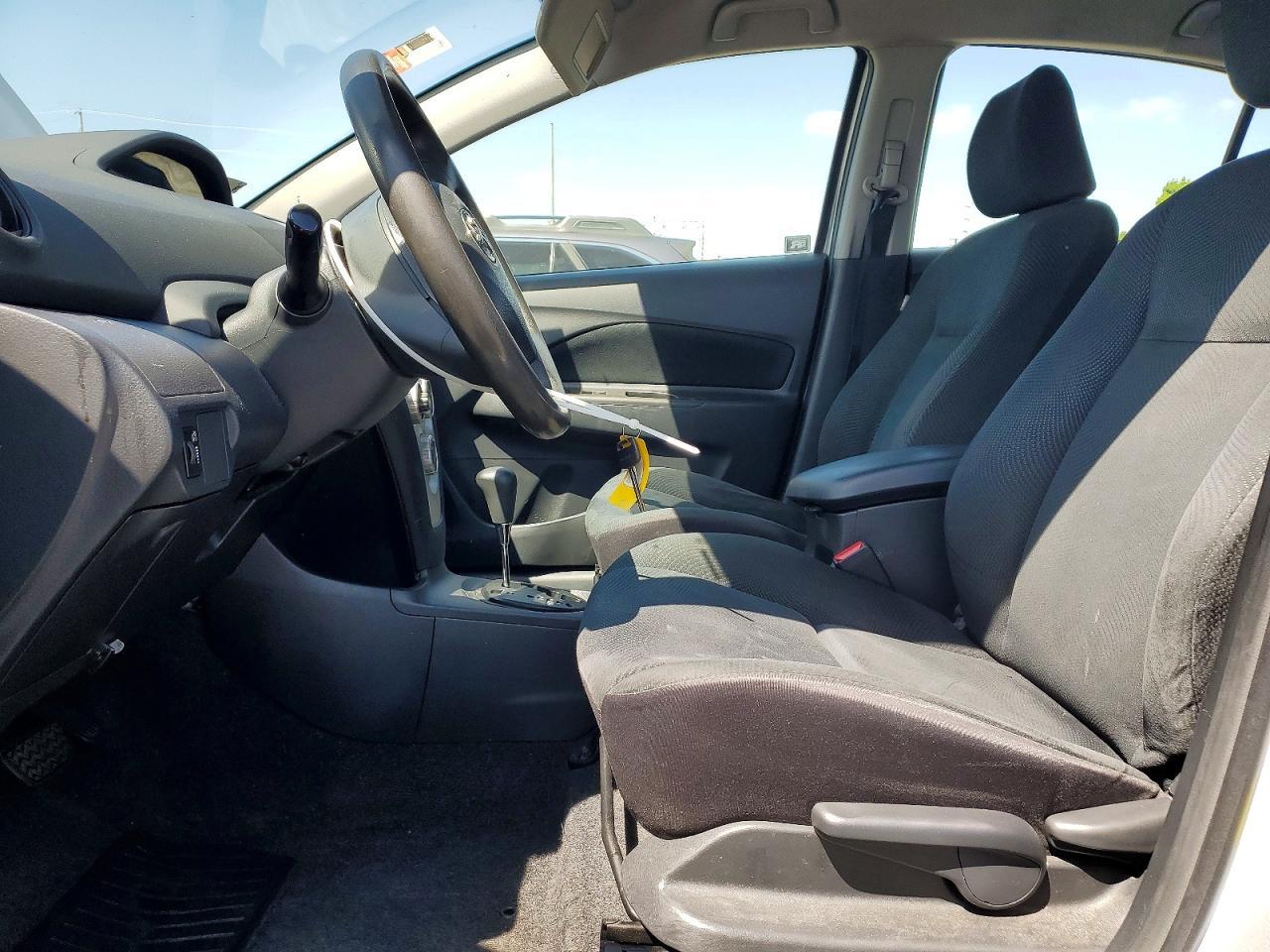 2012 Toyota Yaris Fleet - Image 7