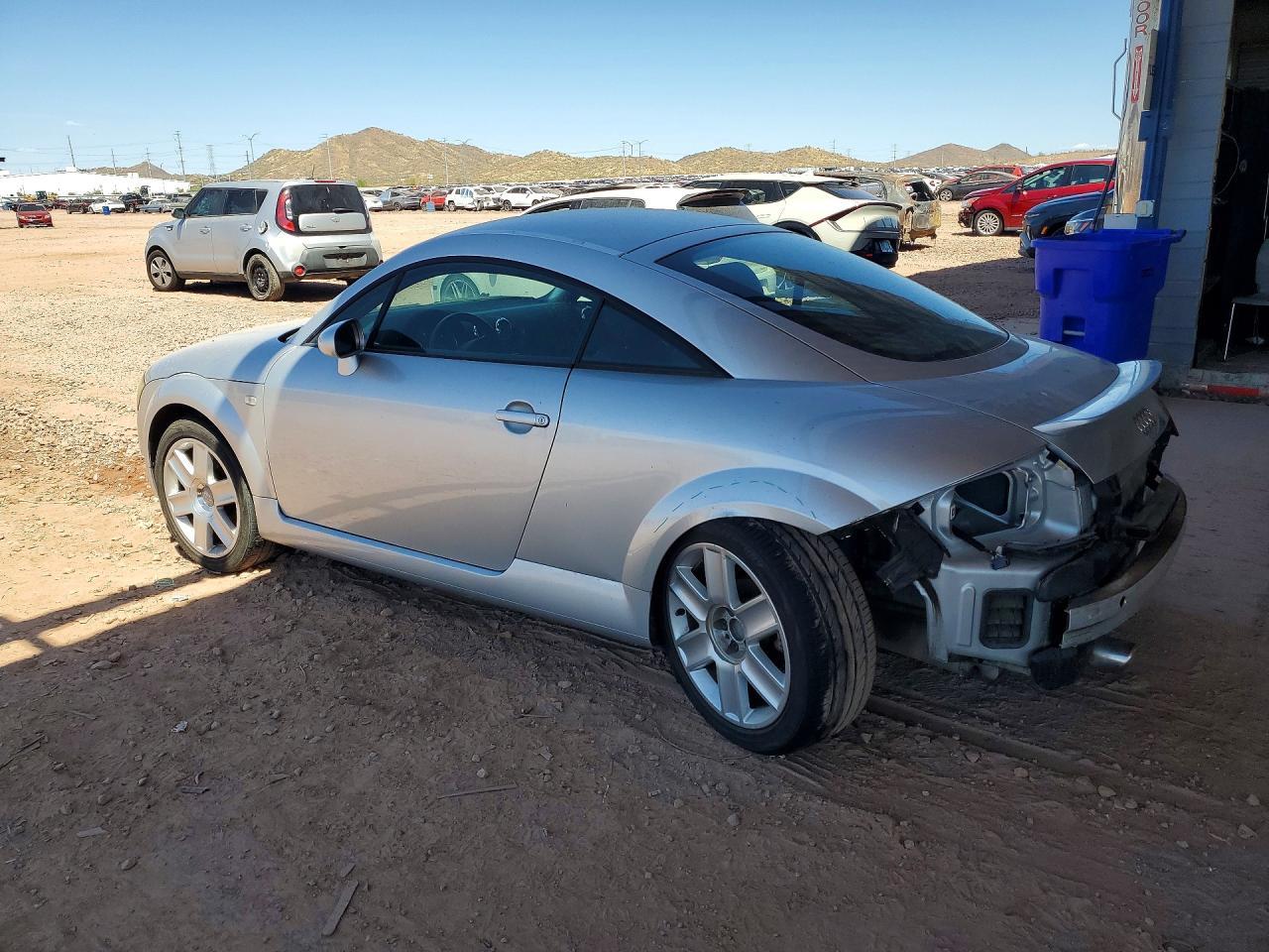 2004 Audi Tt - Фото 2