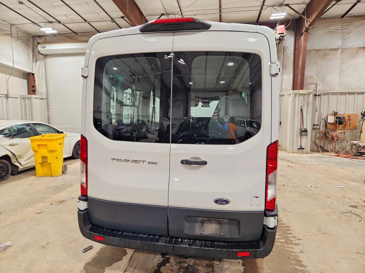 2021 Ford Transit T-350 - Фото 6