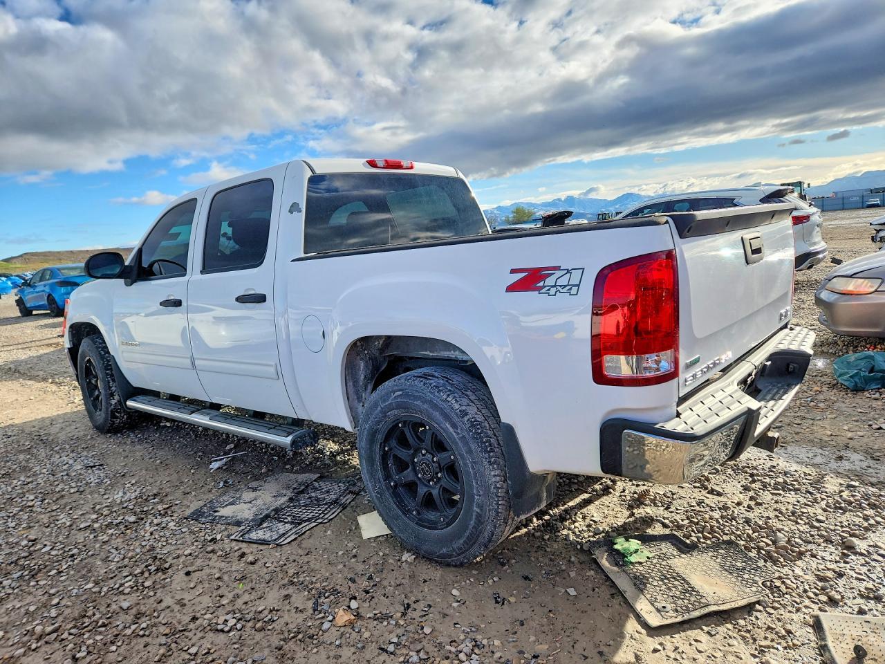 2010 GMC Sierra K1500 Sle - Image 2