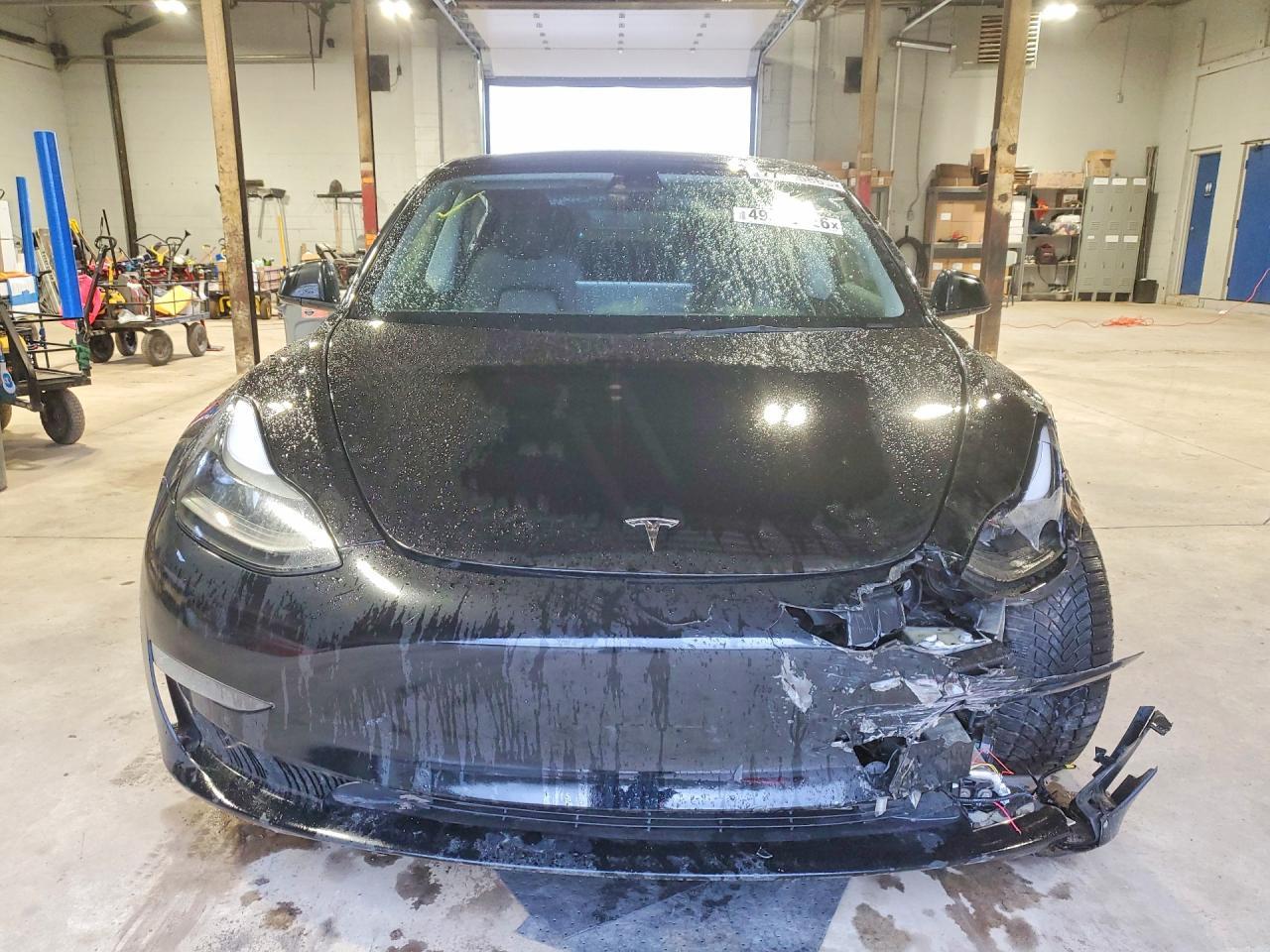 2022 Tesla Model 3 - Фото 5
