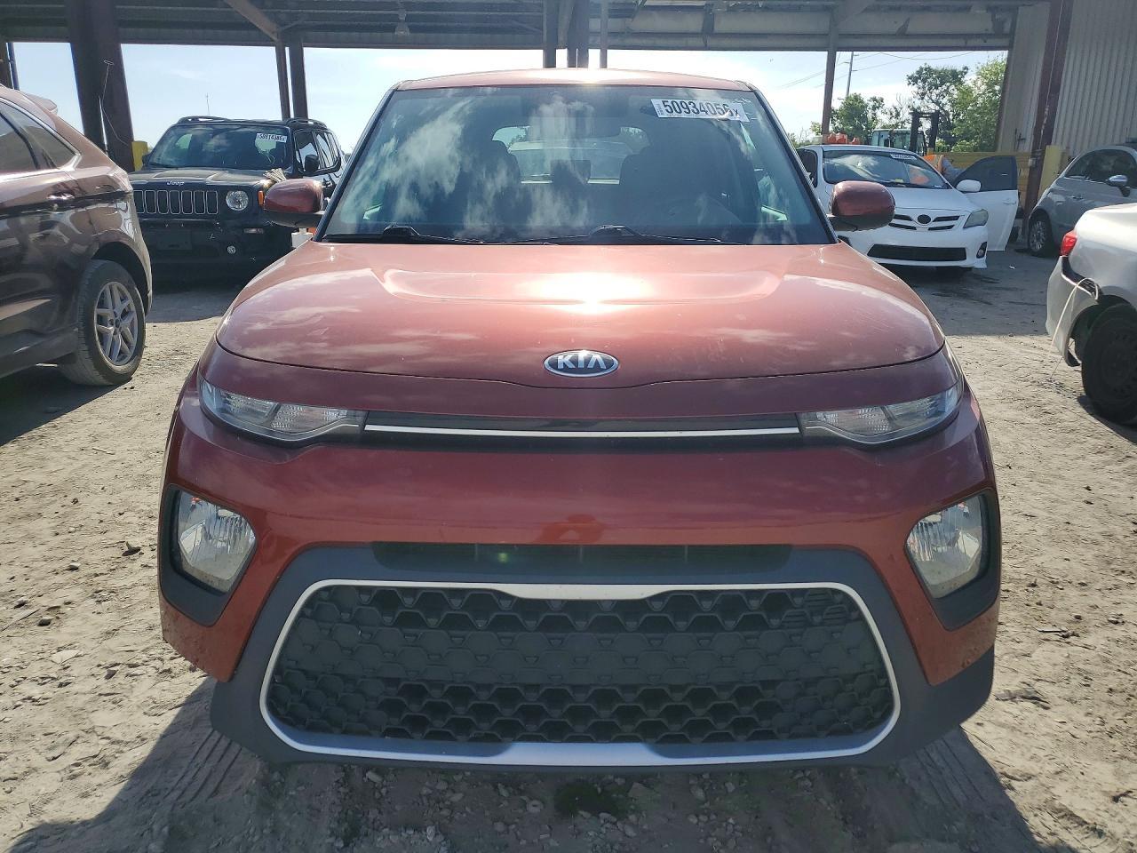 2020 Kia Soul Lx - Image 5