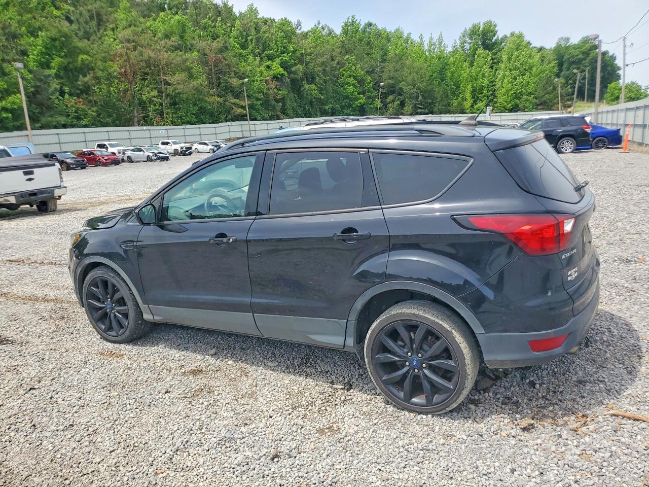 2019 Ford Escape Se - Image 2