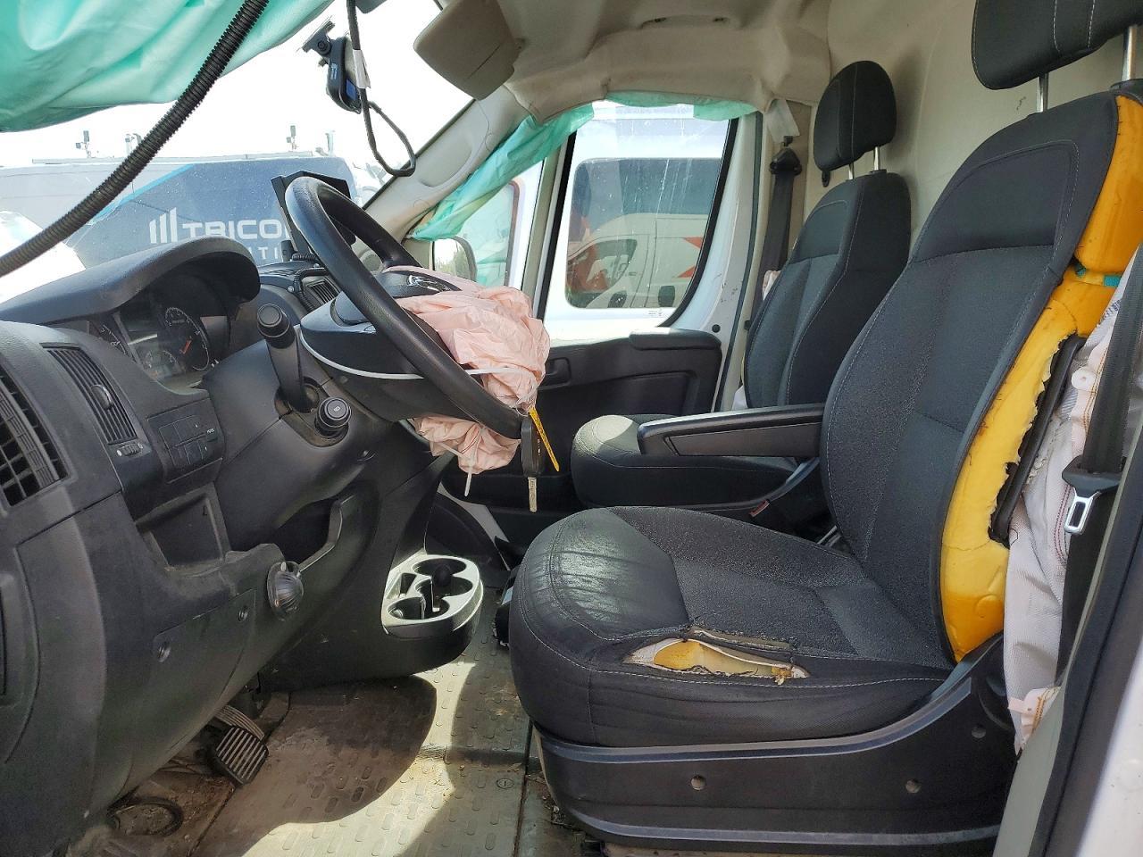 2021 Ram Promaster 2500 Delivery Van - Фото 7