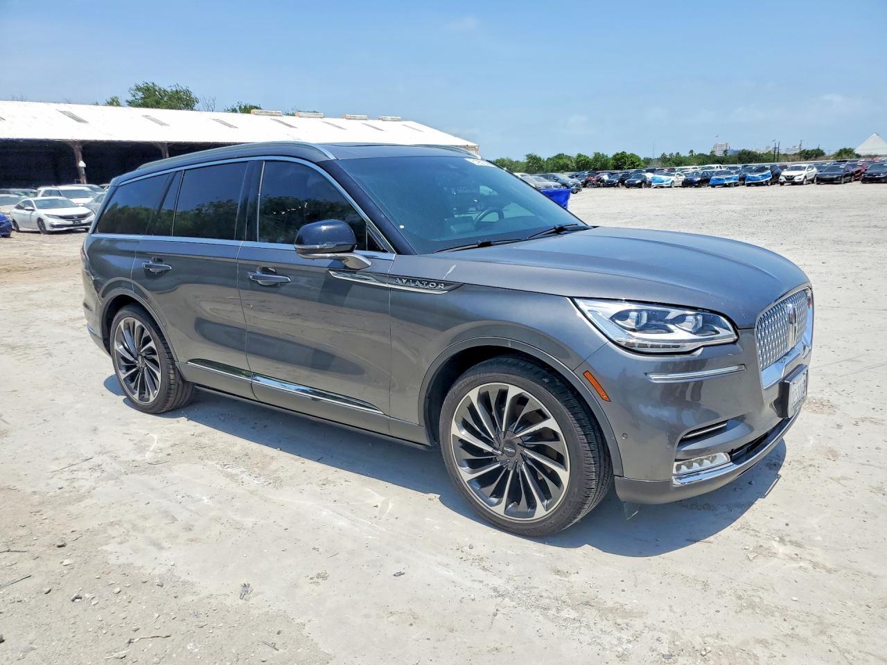 2024 Lincoln Aviator Reserve - Image 4