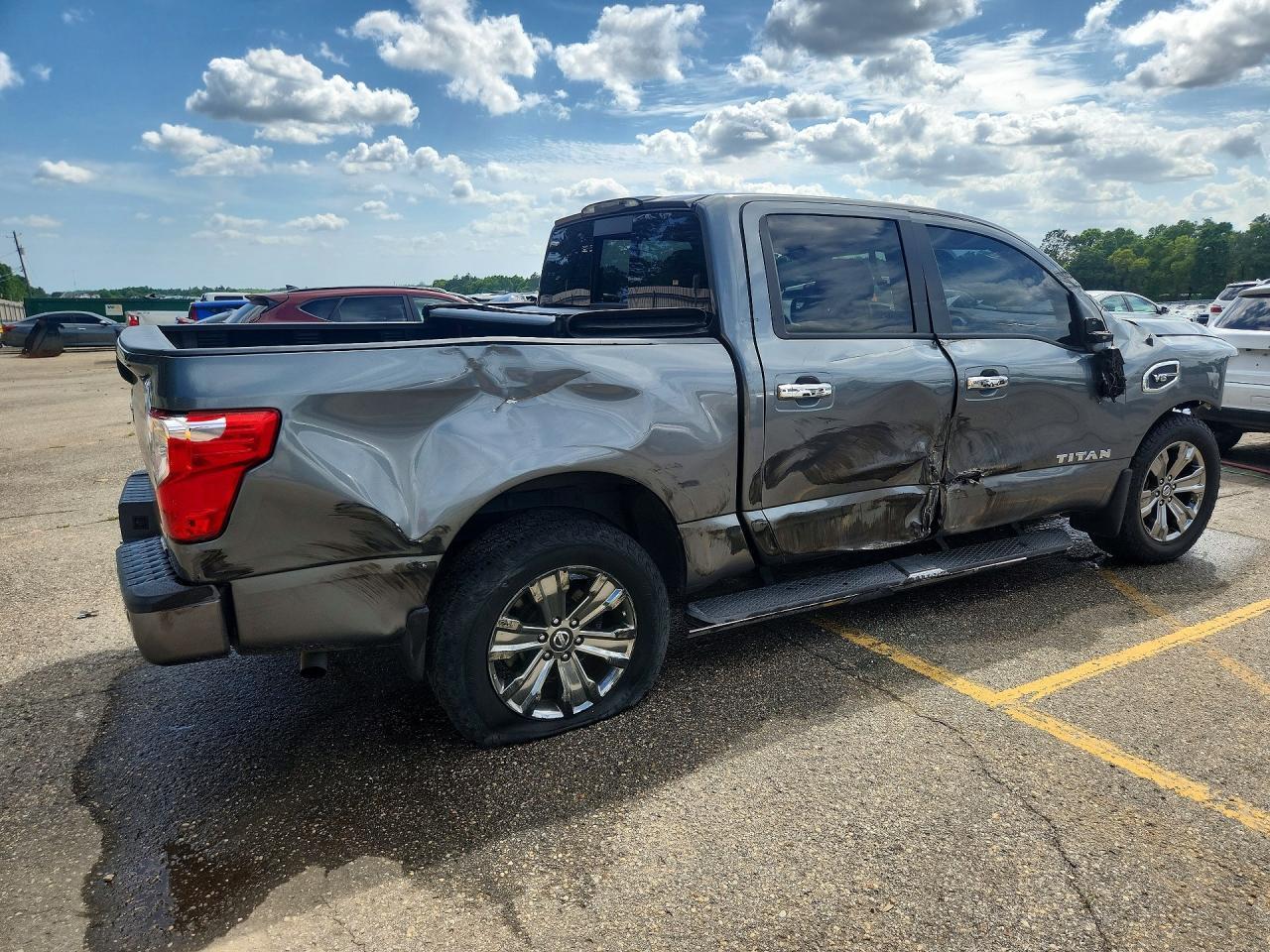 2017 Nissan Titan S - Image 3