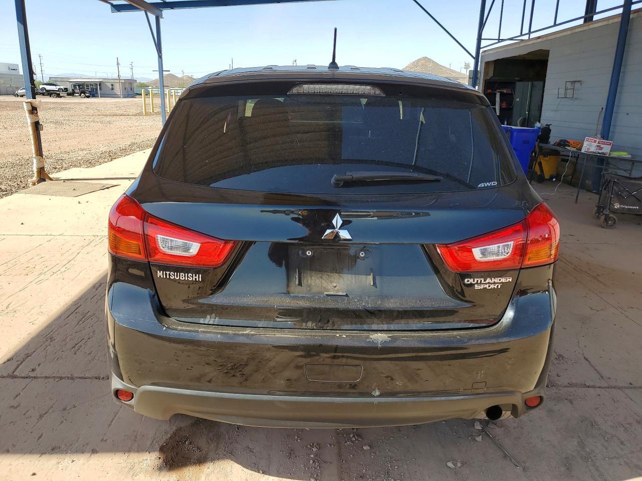 2015 Mitsubishi Outlander Sport Es - Image 6