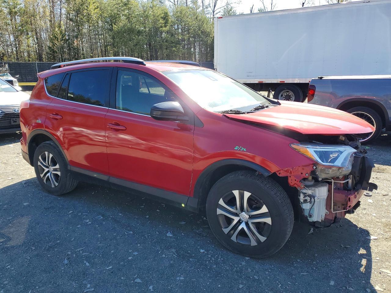 2017 Toyota Rav4 Le - Фото 4