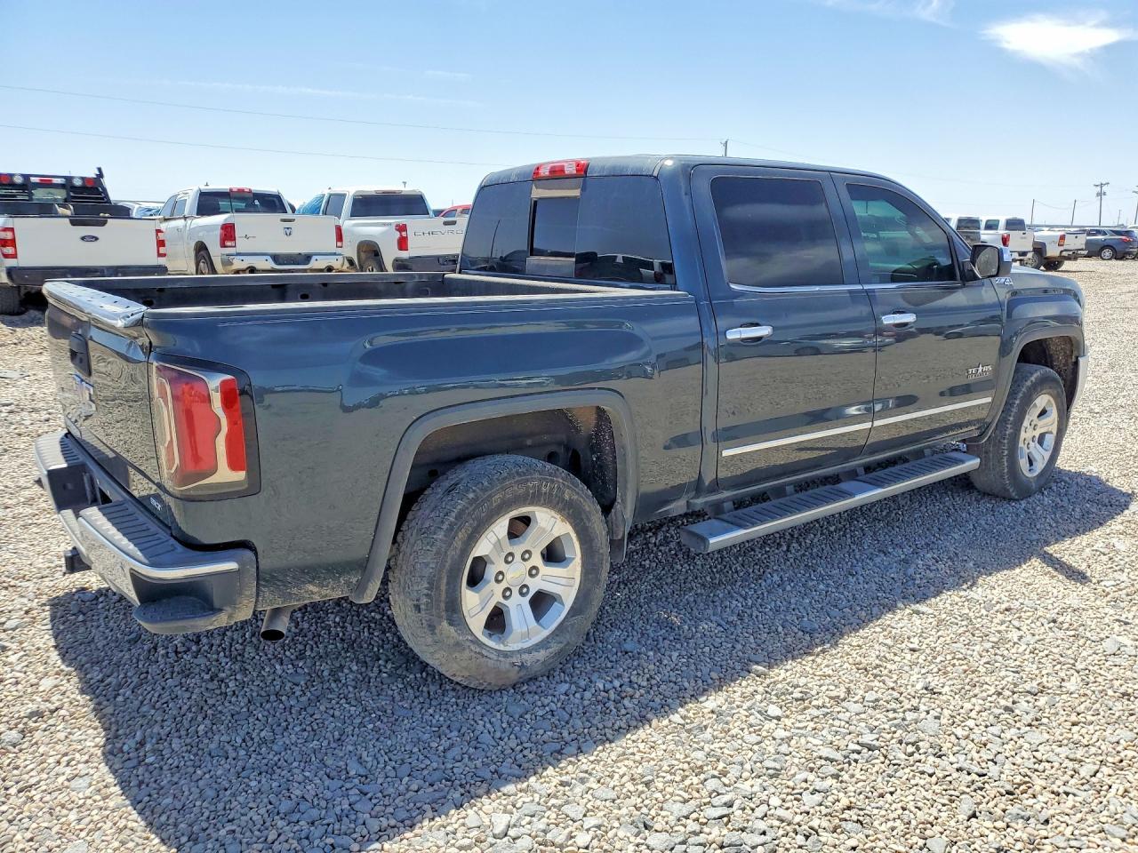 2017 GMC Sierra K1500 Slt - Фото 3
