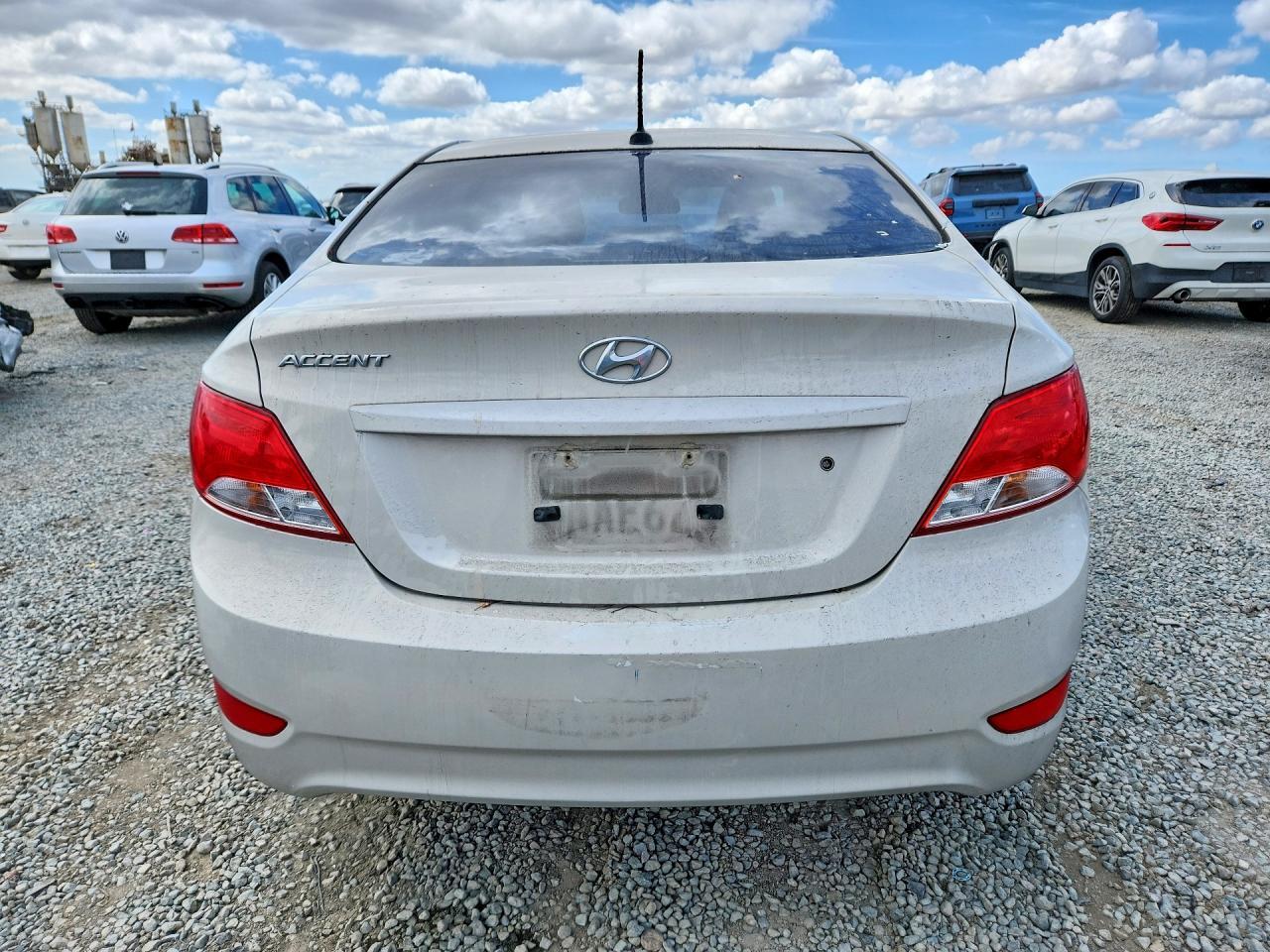 2016 Hyundai Accent Se - Фото 6