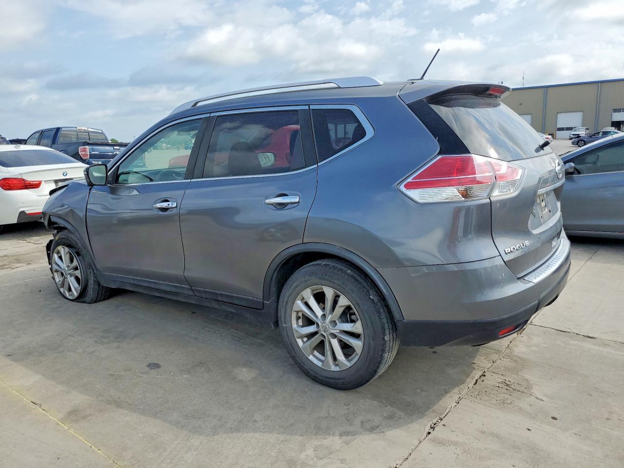 2016 Nissan Rogue Sv - Фото 2