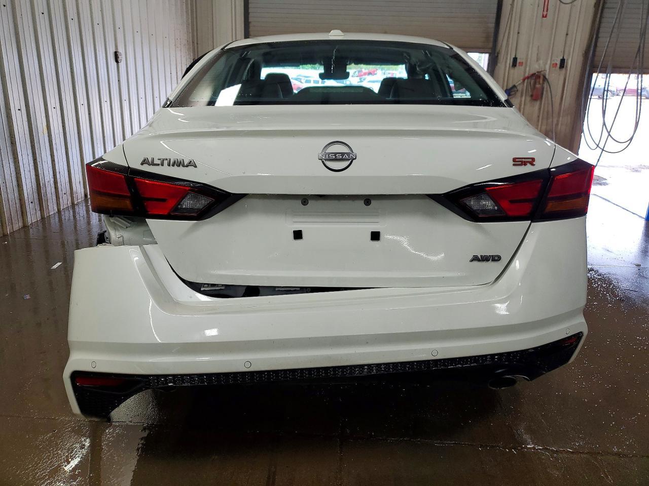 2024 Nissan Altima Sr - Фото 6