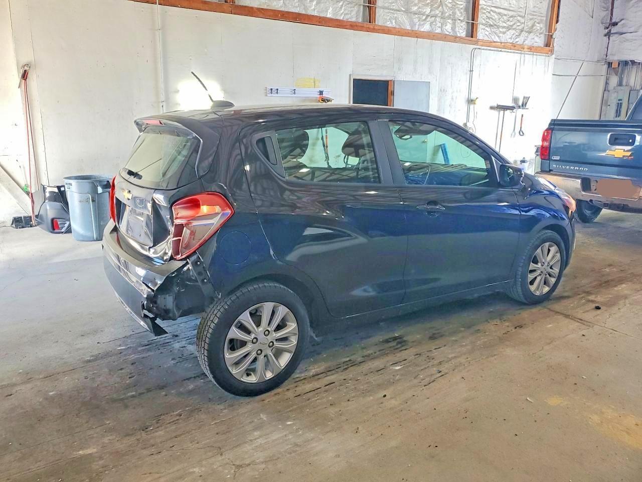 2017 Chevrolet Spark 1Lt - Фото 3
