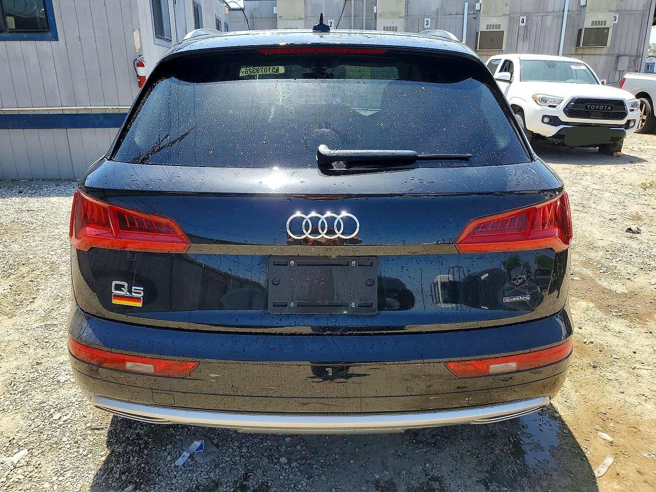 2020 Audi Q5 Premium - Image 6