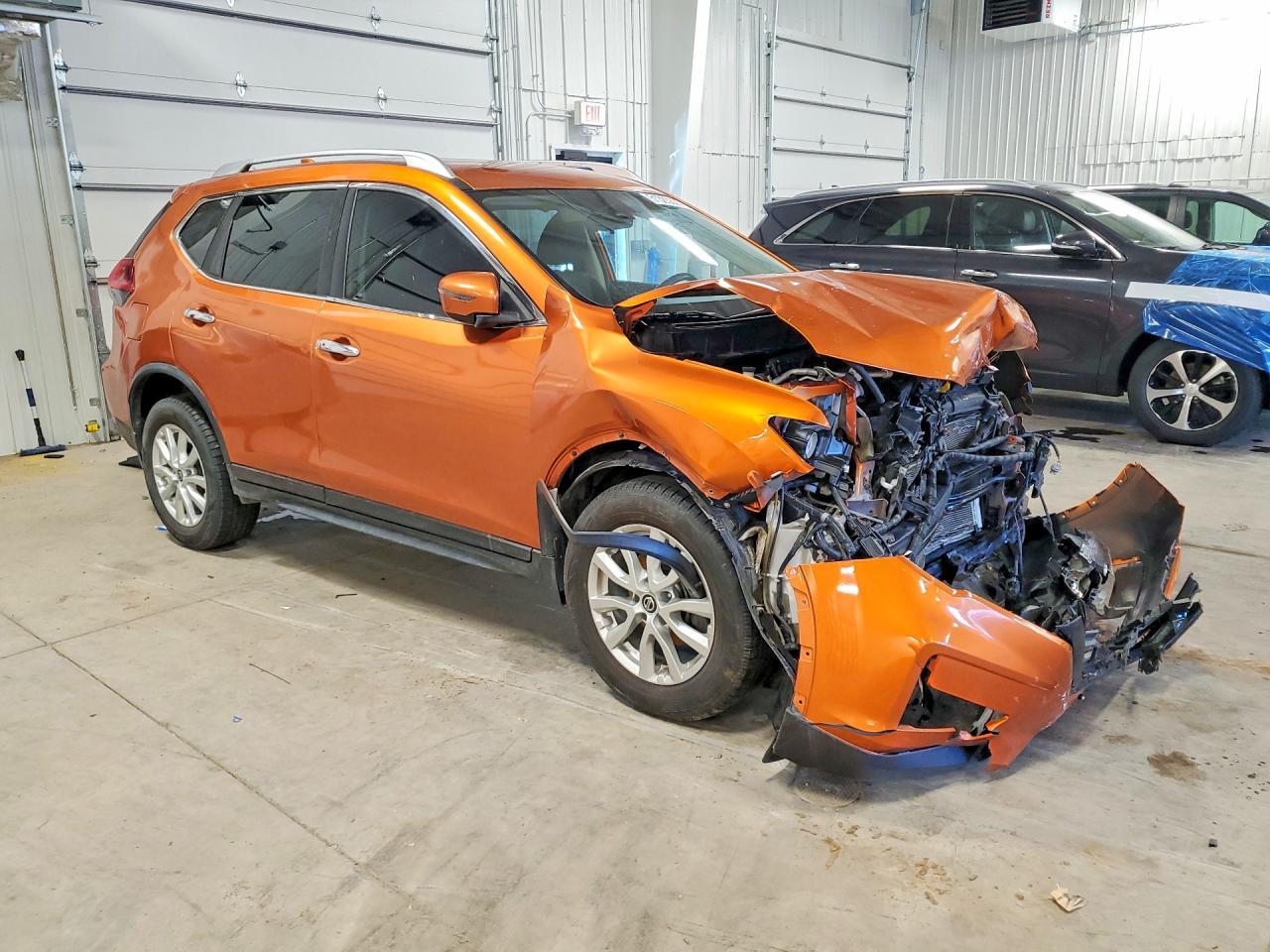 2020 Nissan Rogue Sv - Фото 4