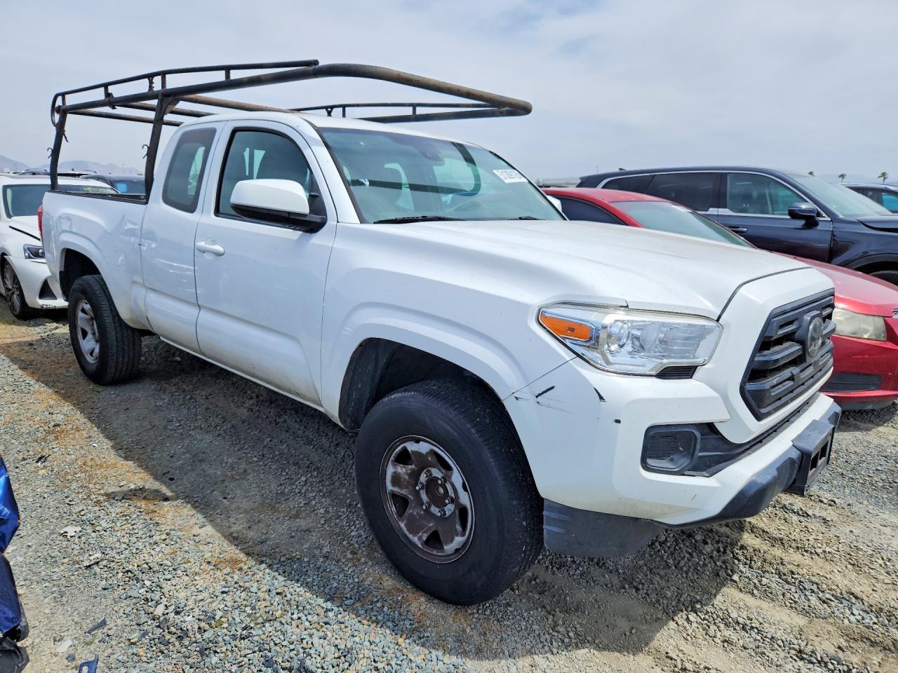 2018 Toyota Tacoma Sr - Фото 4