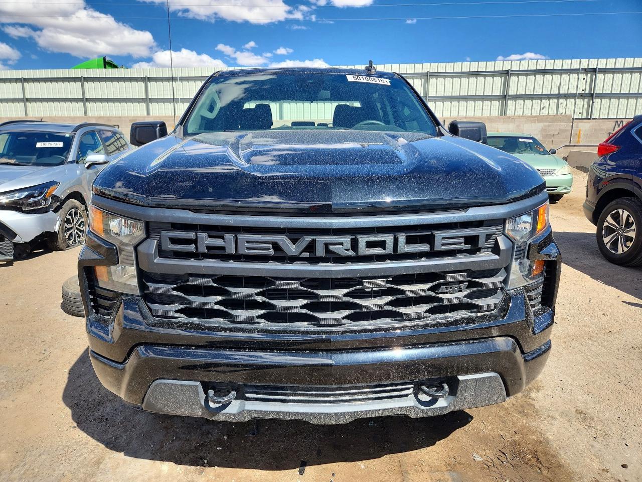2022 Chevrolet Silverado K1500 Custom - Фото 5