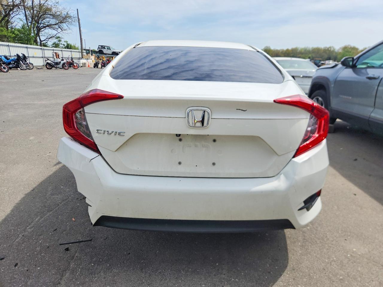 2017 Honda Civic Lx - Фото 6