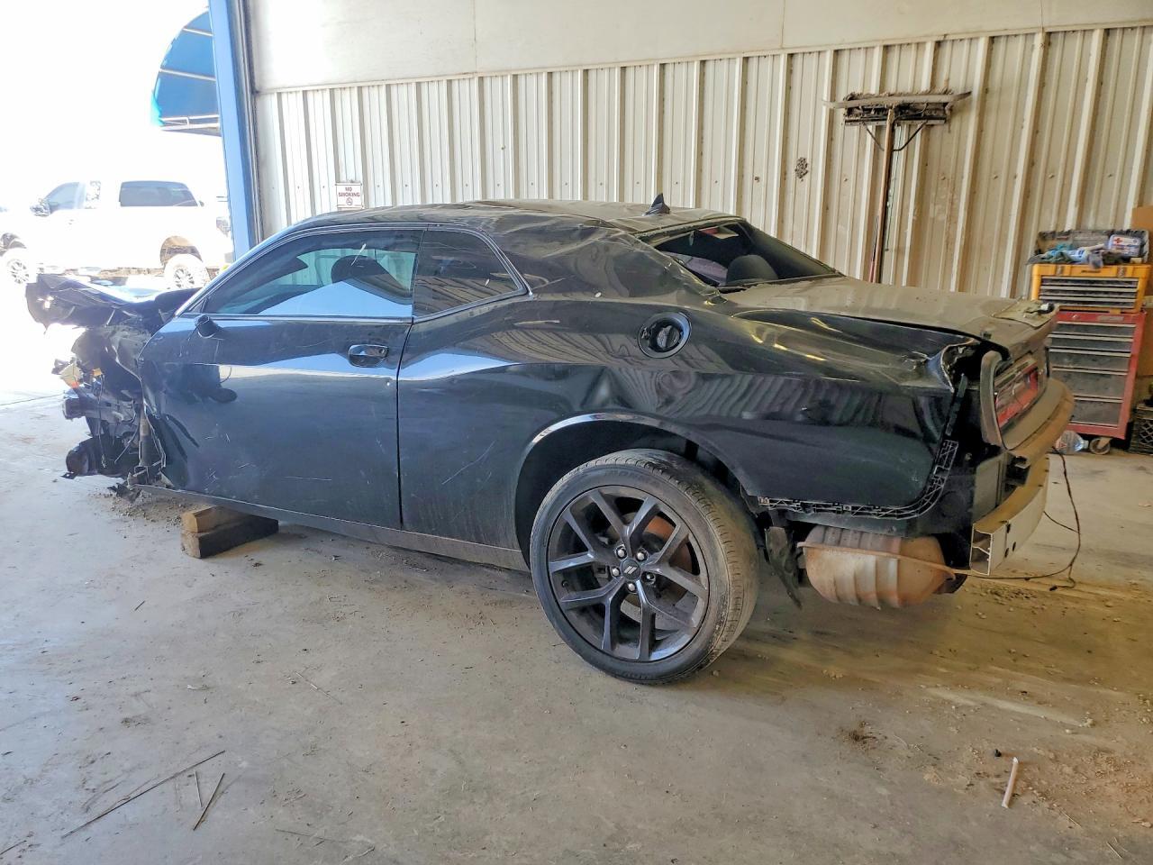 2019 Dodge Challenger Sxt - Фото 2