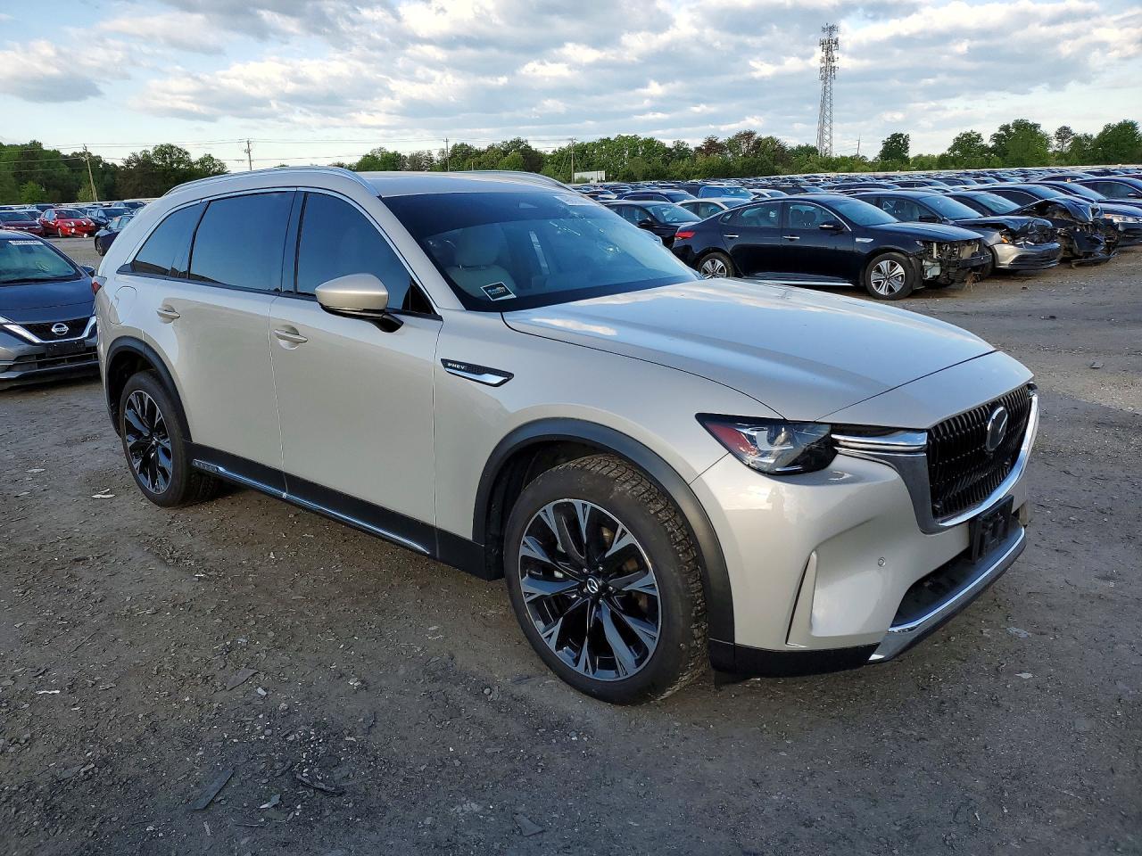 2024 Mazda Cx-90 Premium Plus - Image 4