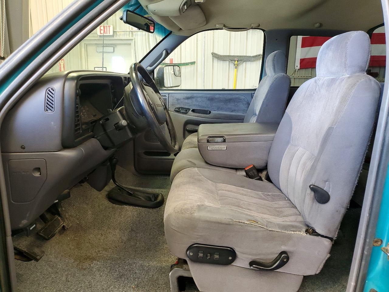1997 Dodge Ram 2500 - Фото 7