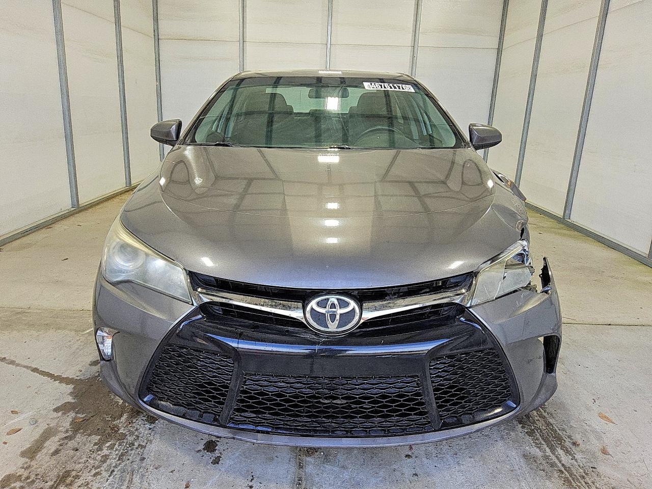 2017 Toyota Camry Se - Фото 5