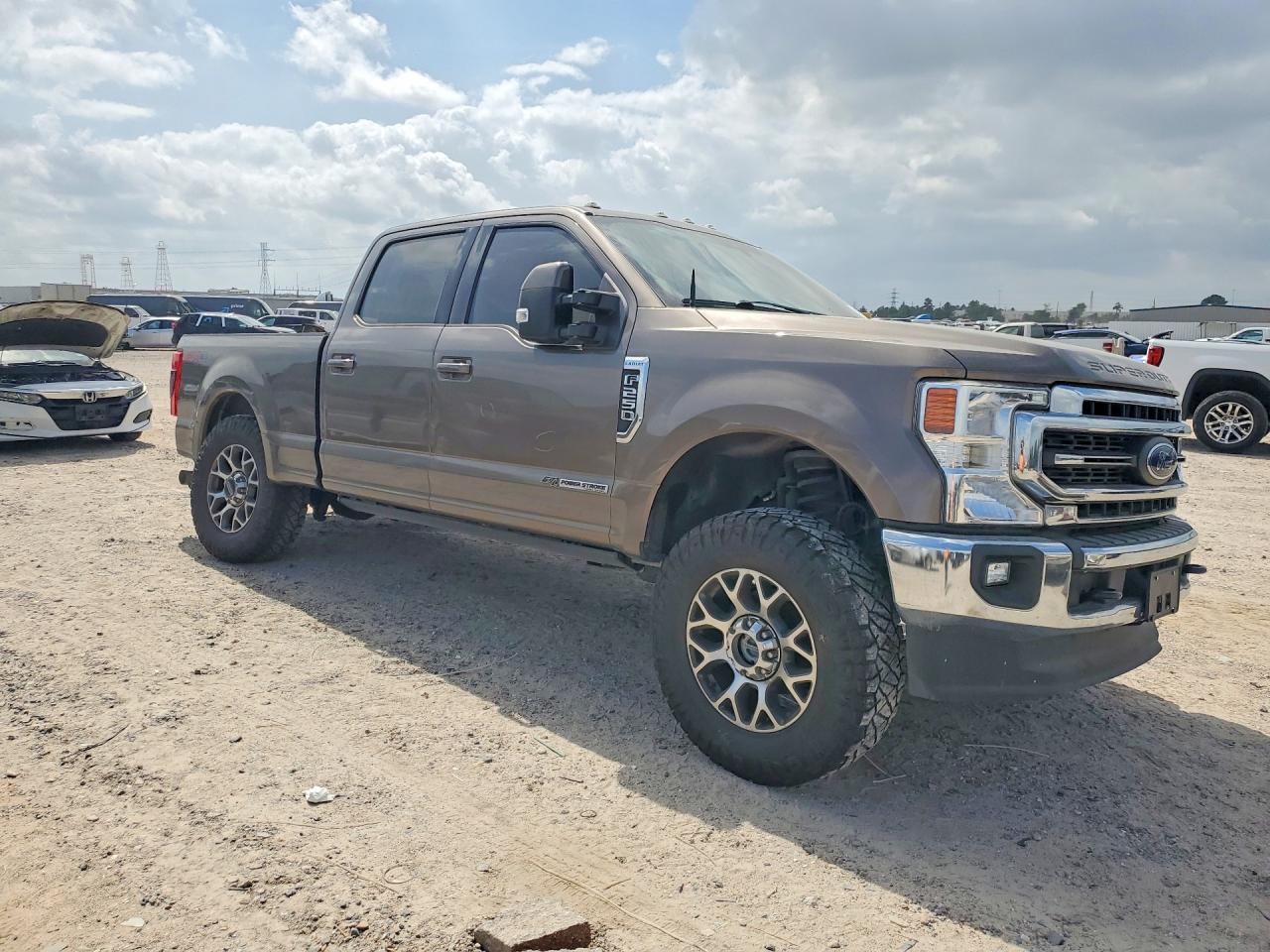 2020 Ford F250 Super Duty - Фото 4