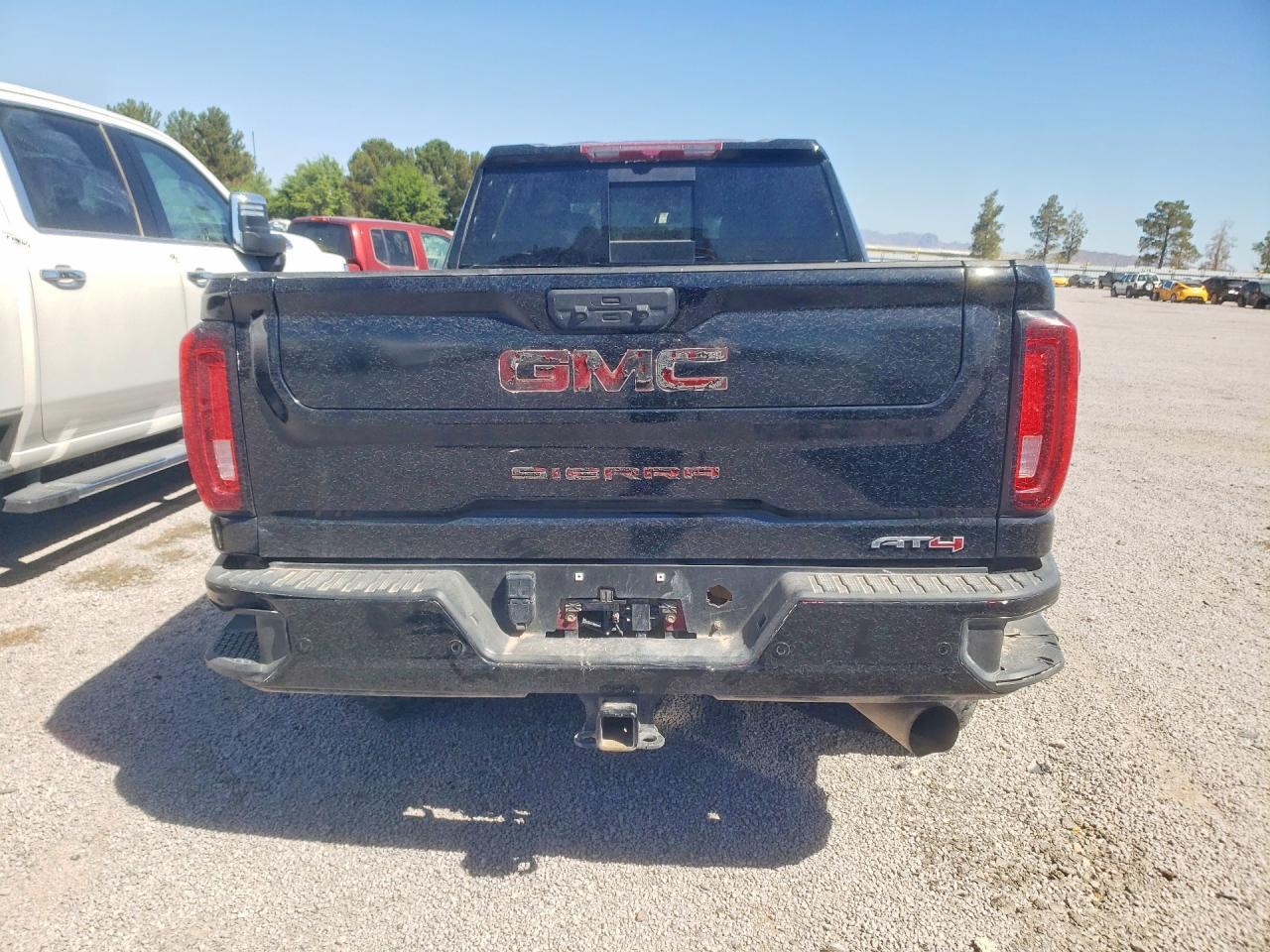 2023 GMC Sierra At4 - Image 6