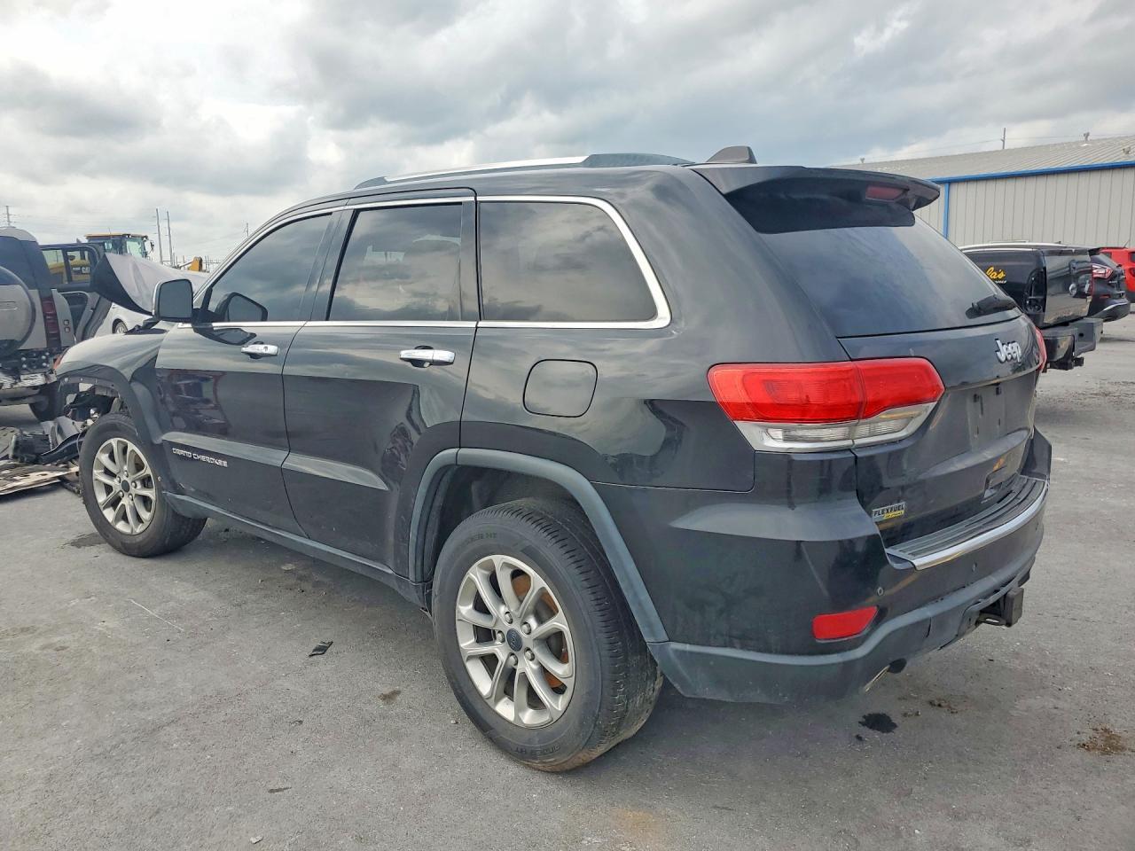 2014 Jeep Grand Cherokee Limited - Image 2