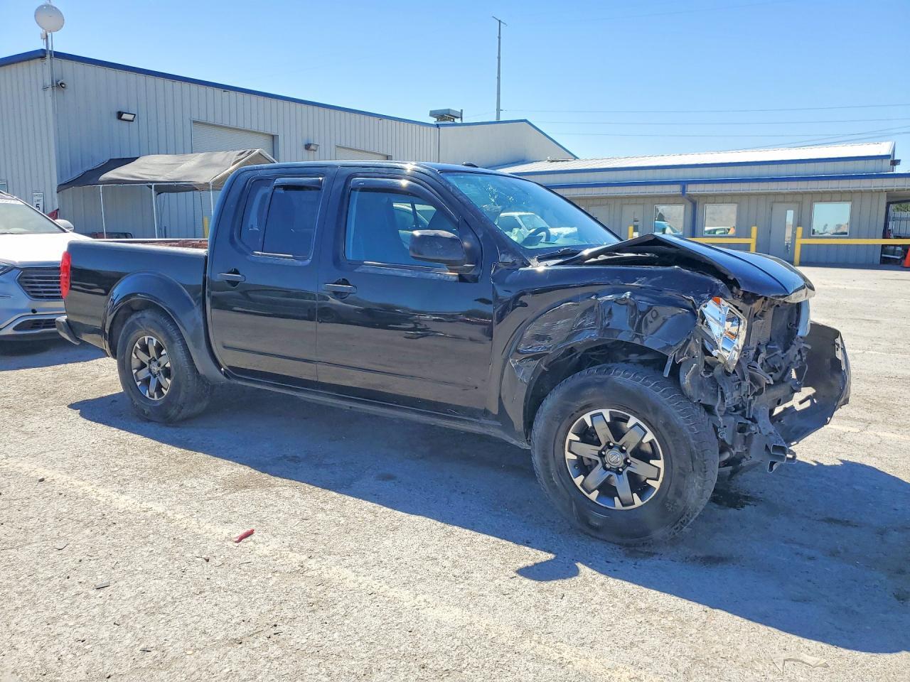 2016 Nissan Frontier Desert Runner - Фото 4