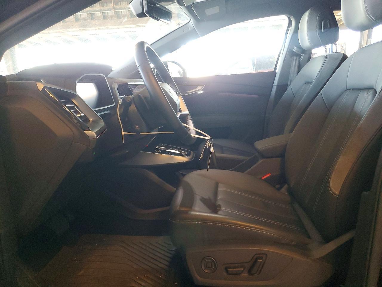 2024 Audi Q4 E-Tron Premium Plus - Фото 7