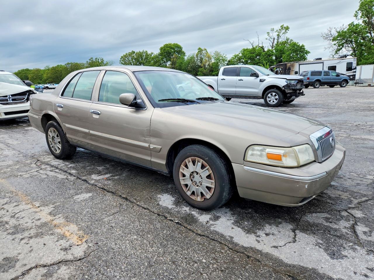 2006 Mercury Grand Marquis Gs - Фото 4