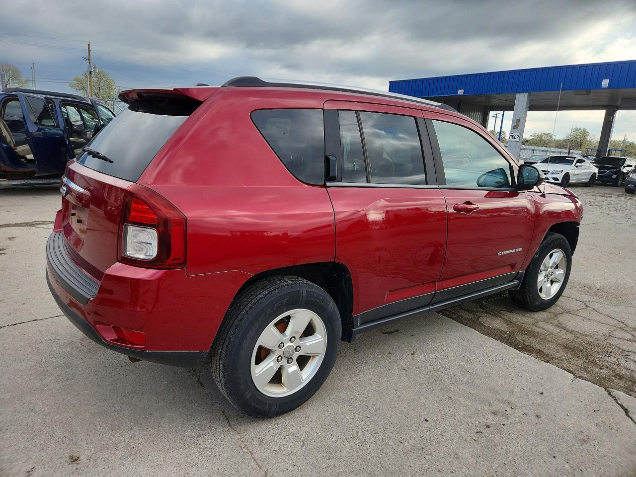 2014 Jeep Compass Sport - Фото 3
