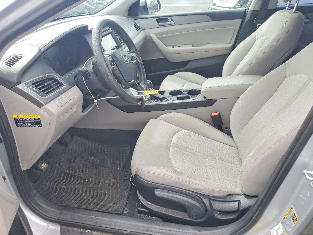 2017 Hyundai Sonata Hybrid Se - Image 7