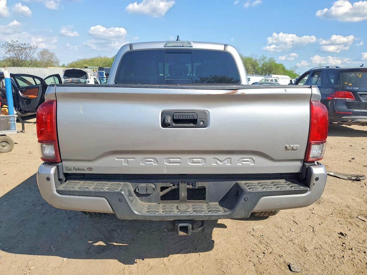 2018 Toyota Tacoma Trd Off-Road - Фото 6