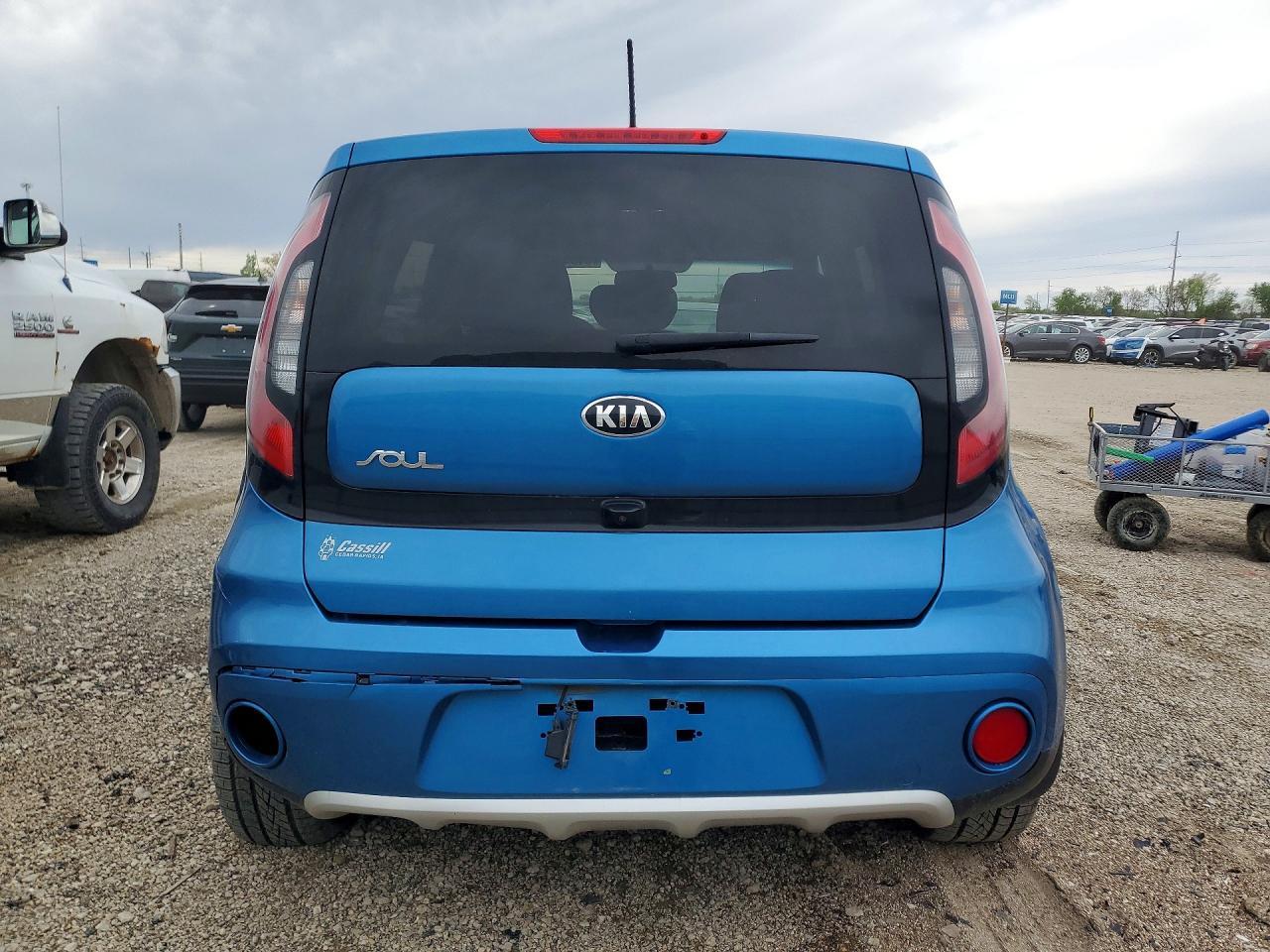 2017 Kia Soul + - Image 6