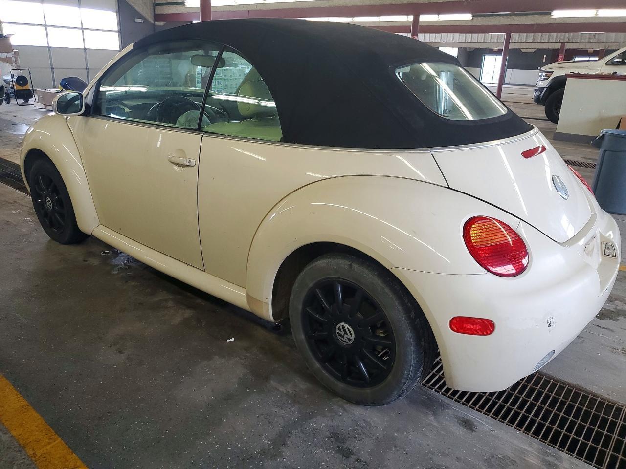 2004 Volkswagen New Beetle Gls - Image 2
