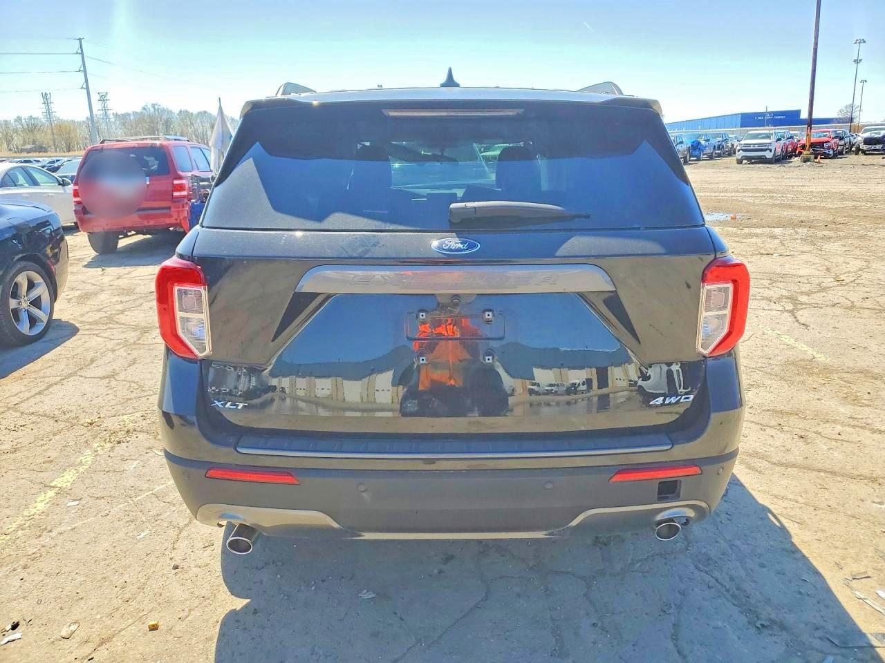 2022 Ford Explorer Xlt - Image 6