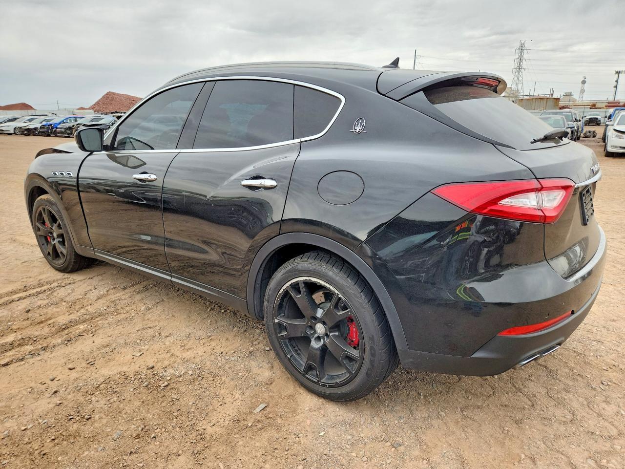 2017 Maserati Levante S - Фото 2