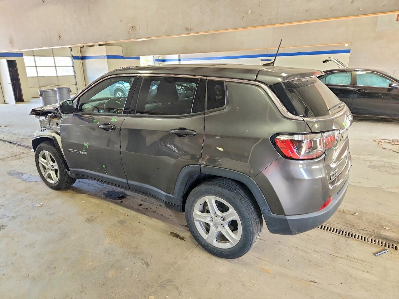 2023 Jeep Compass Sport - Image 2
