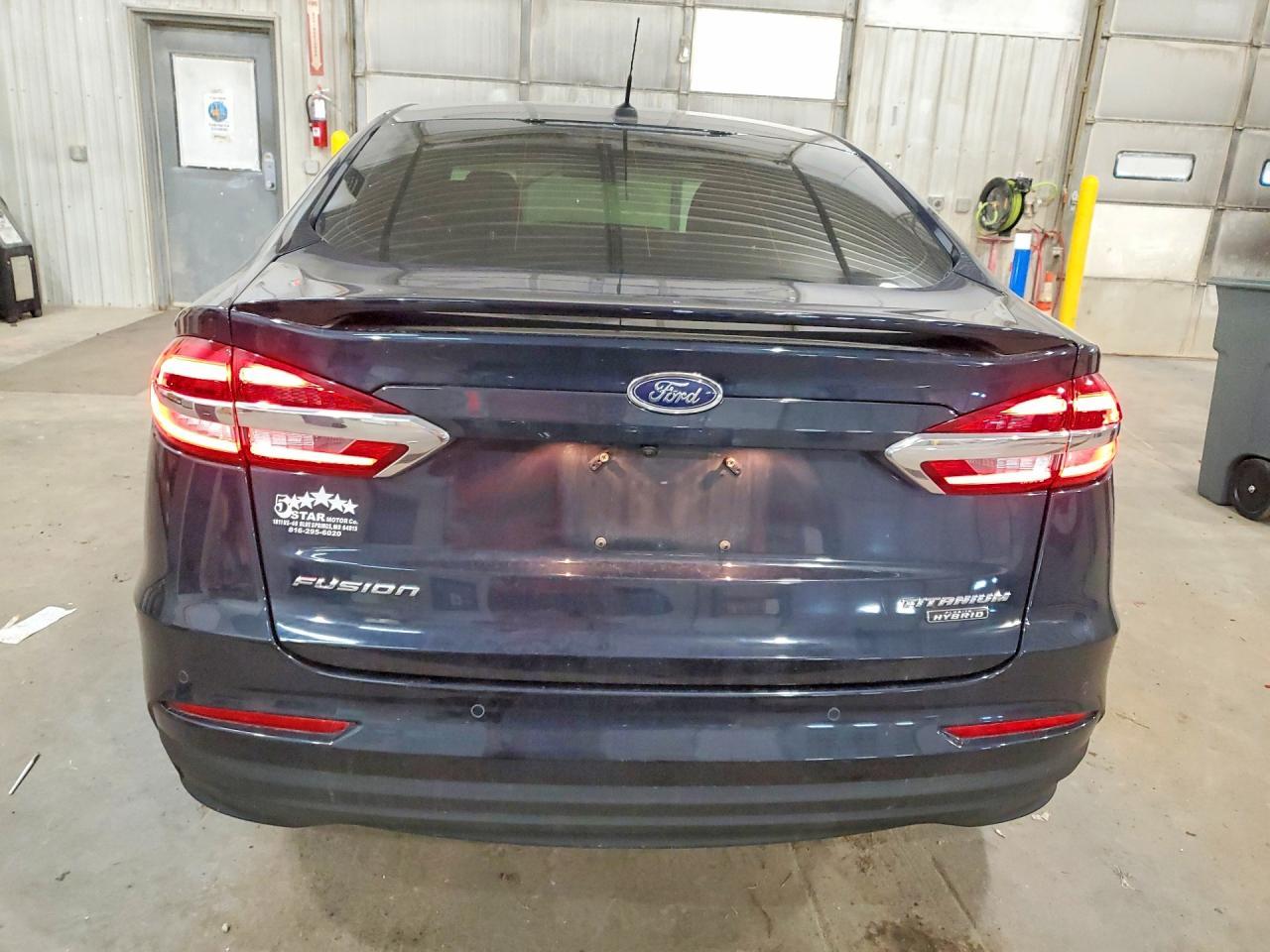 2020 Ford Fusion Titanium - Фото 6