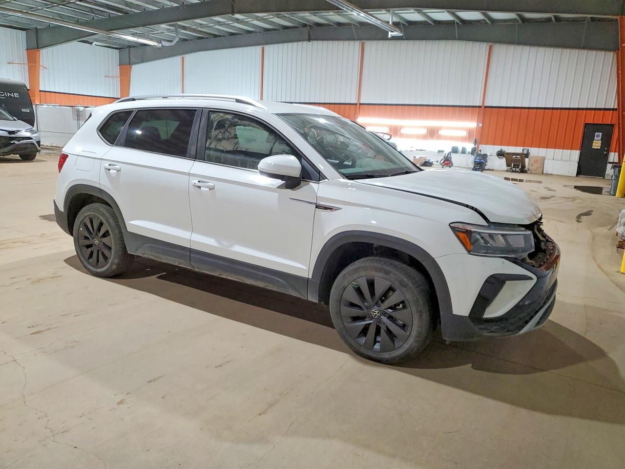 2024 Volkswagen Taos Se - Image 4