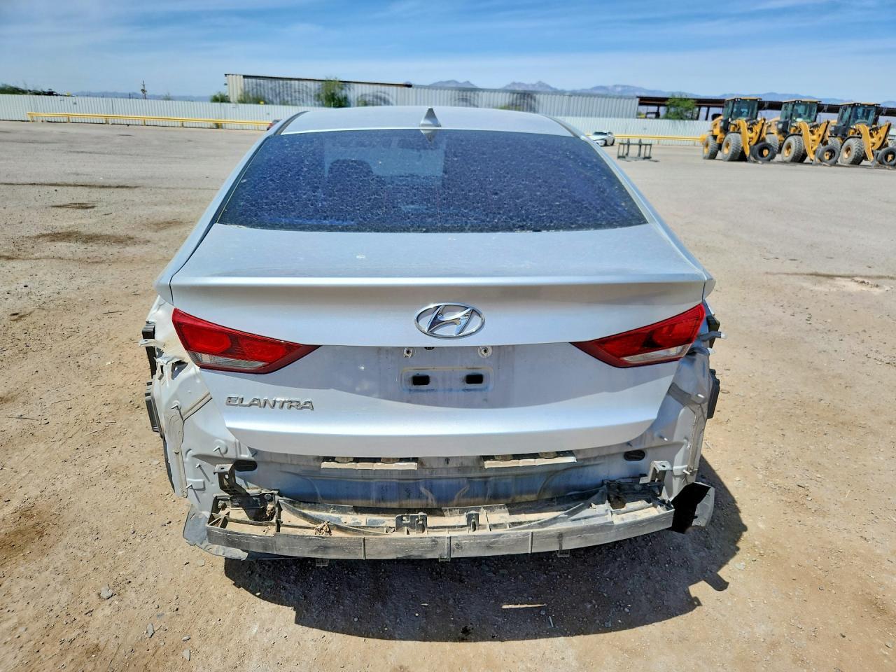 2017 Hyundai Elantra Se - Image 6