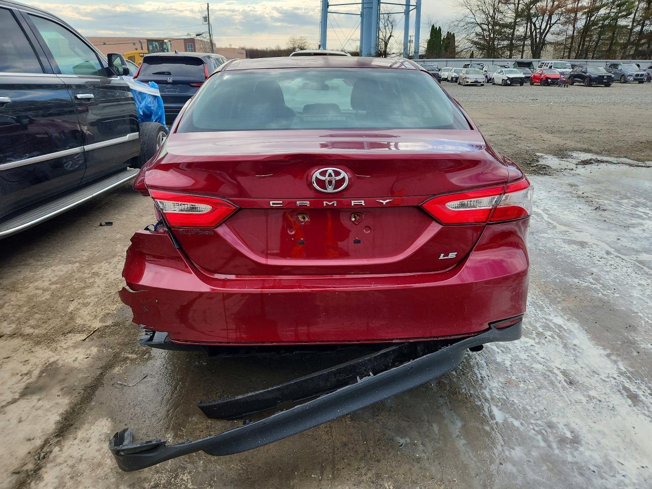 2018 Toyota Camry Le - Фото 6